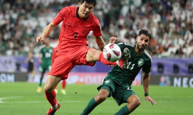 pp电子APP-三座大山矗立韩国队面前 克林斯曼无惧金玟哉停赛