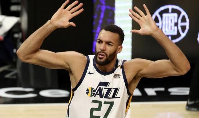 pp电子APP-主场再遇诡异失败！爵士将帅：我们现在太不对劲了